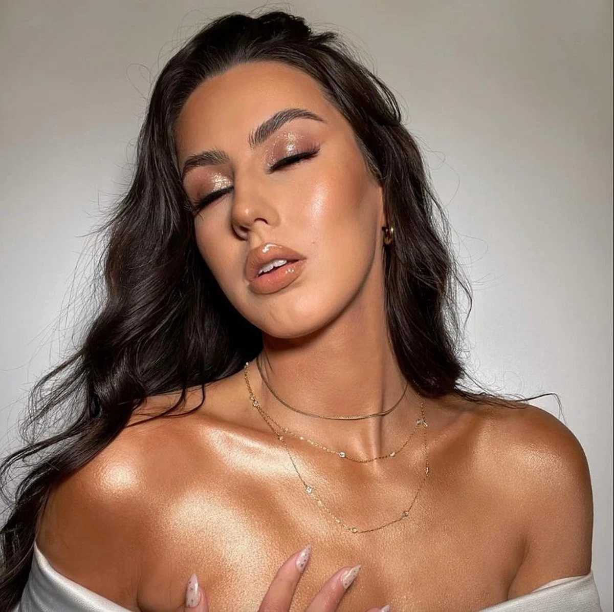 Sosu By SJ - Bronze Bar Illuminating Bronzer Stick - Sun Kissed Glow - Afbeelding 3