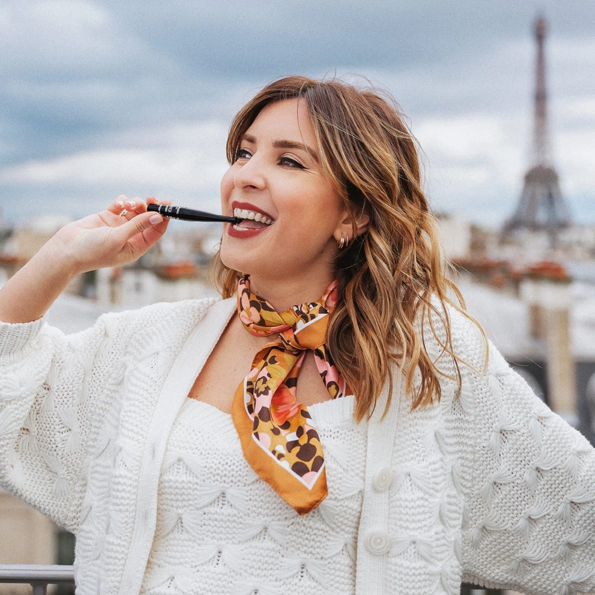 Bourjois Liner Pinceau Liquid Waterproof Eyeliner - 003 Gris Minimaliste - Afbeelding 6